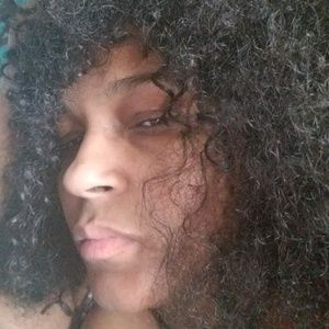 Meet your Posher, Kareemah